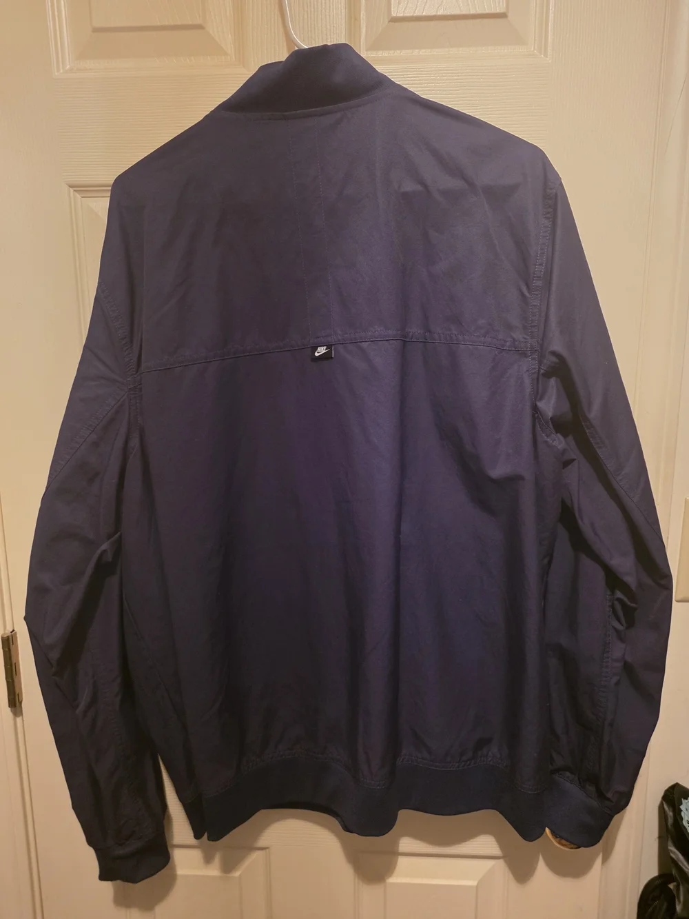 Nike Men's Navy Blue Lightweight Windbreaker Jacket